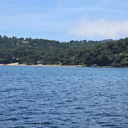 Appartement 4 Personnes Dans Domaine Prive, Calme, Bormes-les-Mimosas