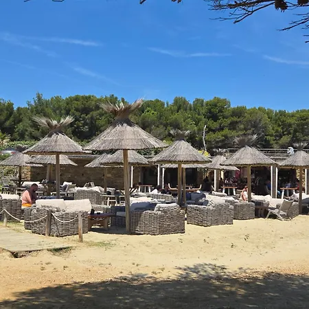 Appartement 4 Personnes Dans Domaine Prive, Calme, Bormes-les-Mimosas