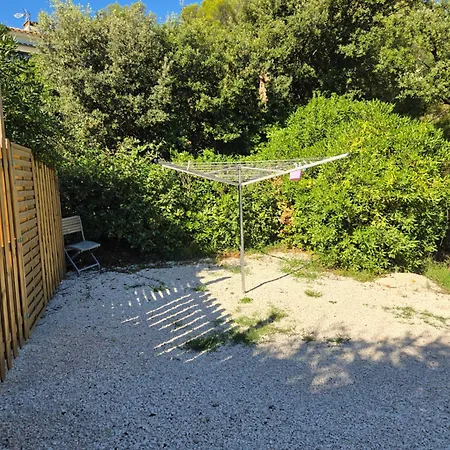 4 Personnes Dans Domaine Prive, Calme, Bormes-les-Mimosas